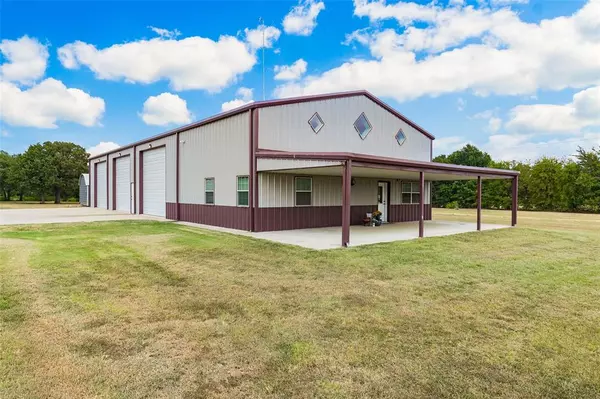 652 Rs County Road 4252, Point, TX 75472