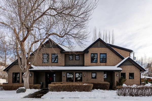 Calgary, AB T2S 0V1,239 37 AVE Southwest