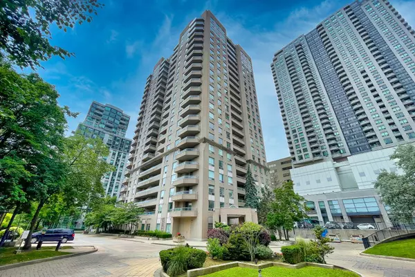 18 Hillcrest AVE #305, Toronto C14, ON M2N 6T5