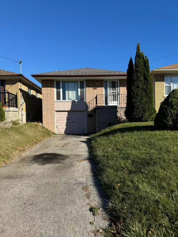 57 Saddle Ridge DR, Toronto C13, ON M4A 1Z6