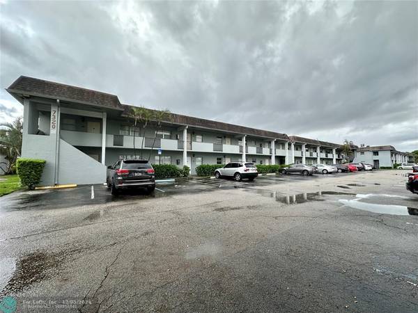 7320 NW 85th Ct  #208, Tamarac, FL 33321