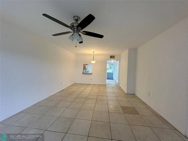 Tamarac, FL 33321,7320 NW 85th Ct  #208