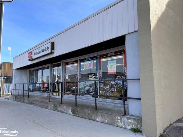 Midland, ON L4R 1L4,551 BAY ST