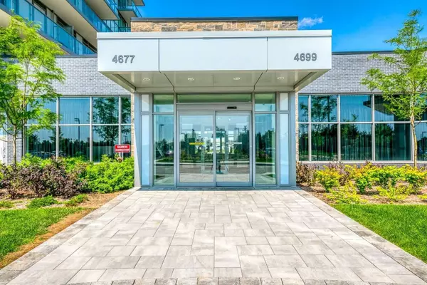 Mississauga, ON L5M 2E5,4699 Glen Erin DR #803