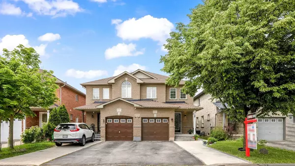 48 Ridgefield CT, Brampton, ON L6P 1B4