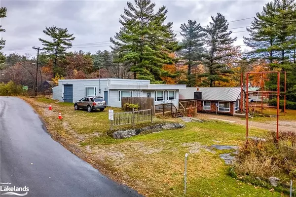 2512 HONEY HARBOUR RD, Georgian Bay, ON P0E 1E0