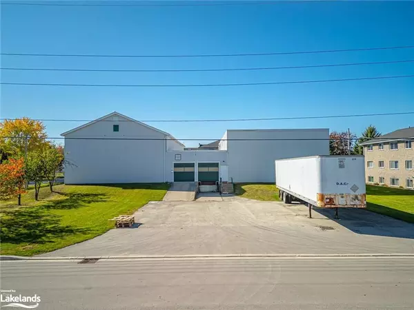 290 THOMPSON ST, Meaford, ON N4L 1M3