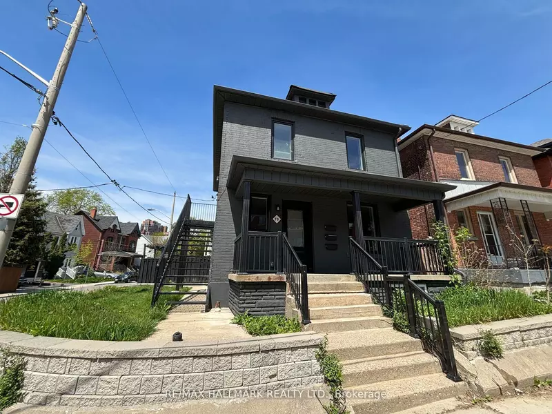 76 Annette ST, Toronto W02, ON M6P 1N4