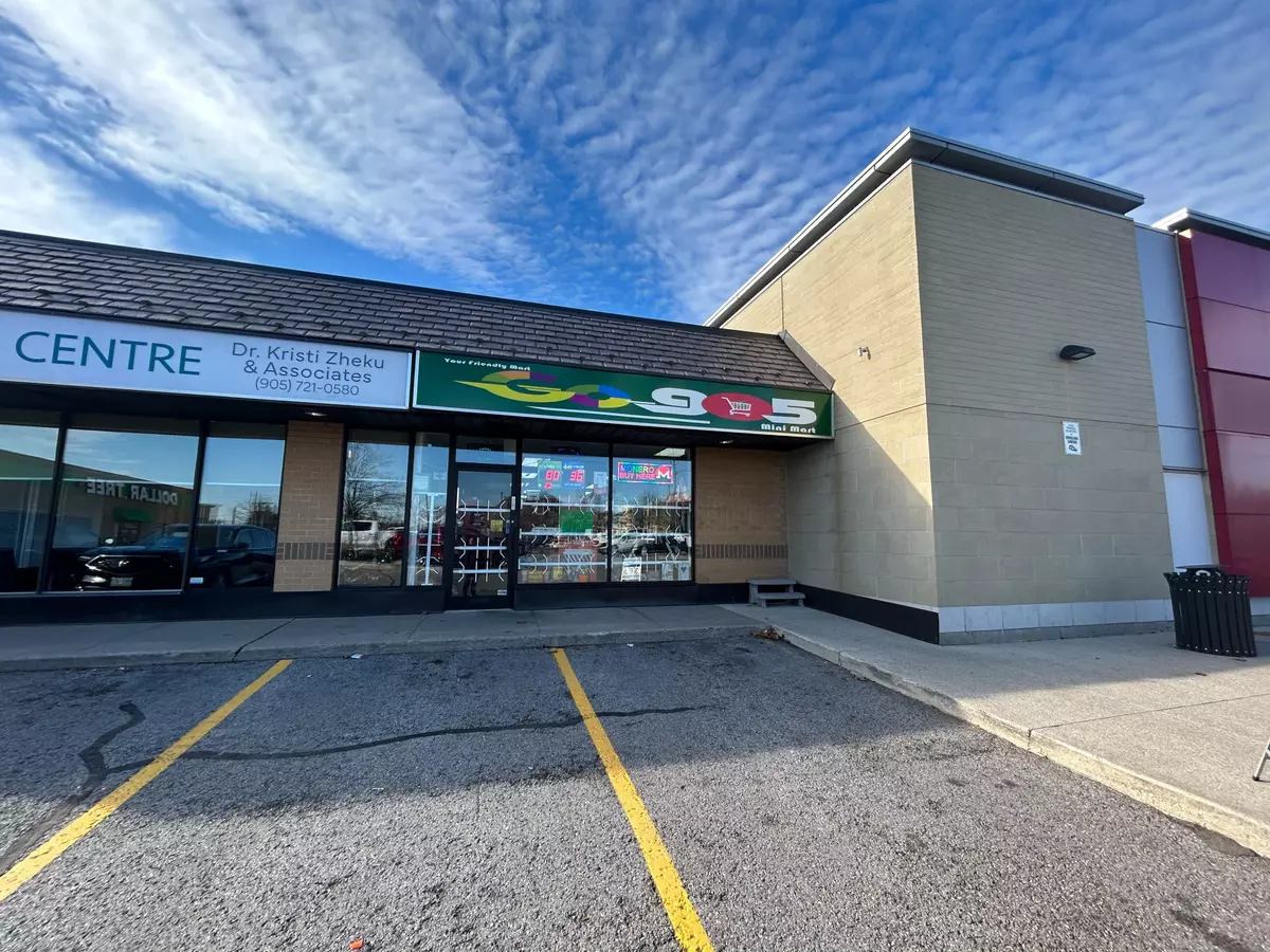 Oshawa, ON L1E 2J6,1425 King St E N/A #8