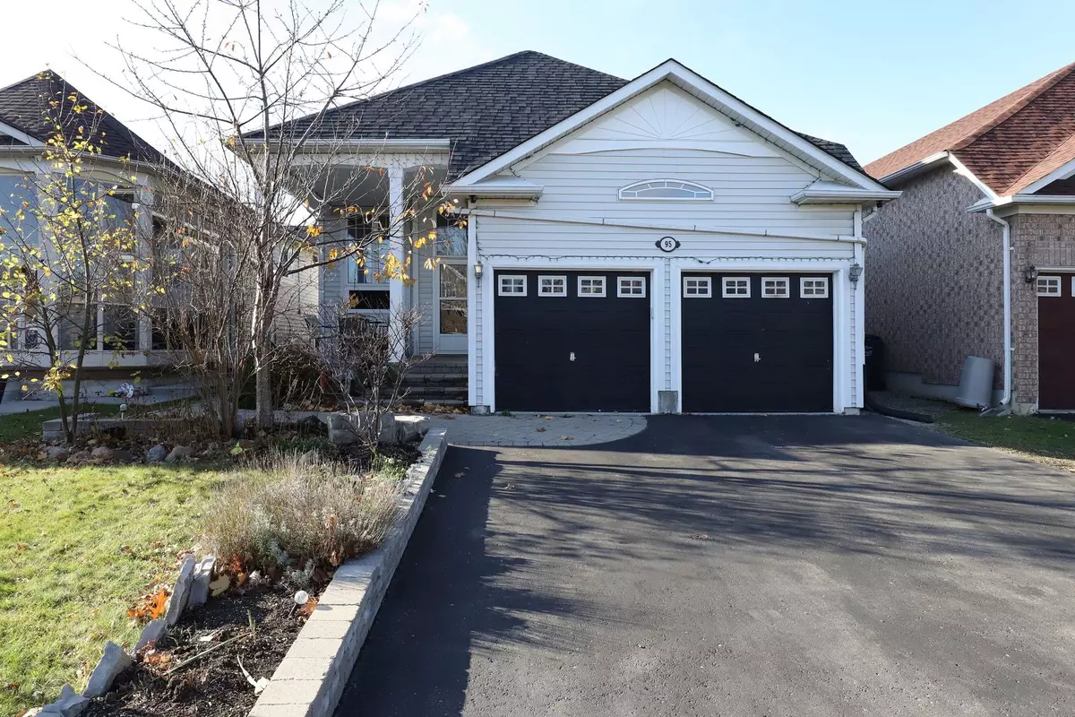 Brampton, ON L6X 5B9,95 Vintage Gate