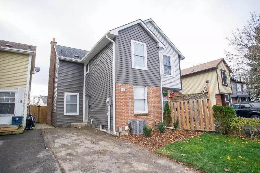 Brantford, ON N3P 1B2,46 Enfield CRES