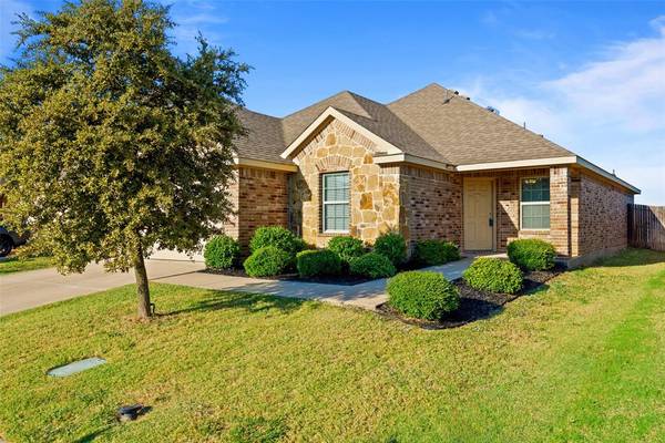 2050 Willard Way, Forney, TX 75126