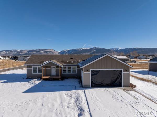 3829 Spruce Rd, Victor, ID 83455