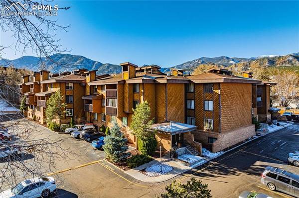 935 Saturn DR #127, Colorado Springs, CO 80905