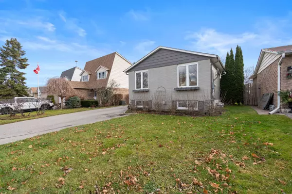 Newmarket, ON L3Y 5M9,264 Currey CRES