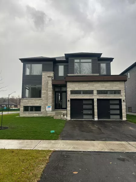 150 Mapleside DR, Wasaga Beach, ON L9Z 3A5