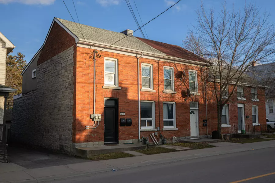 275 Division ST, Kingston, ON K7K 3Z7