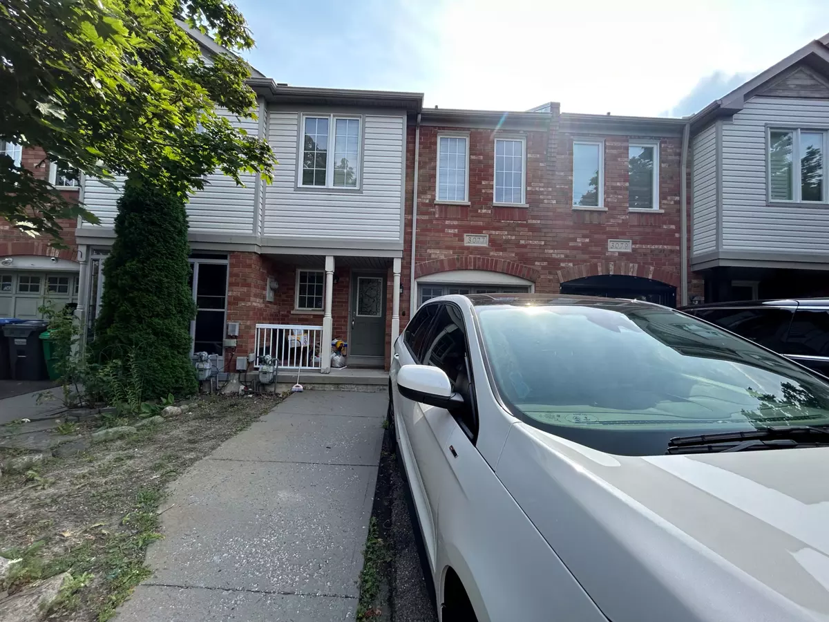 Mississauga, ON L5M 6W8,3077 Hawktail CRES