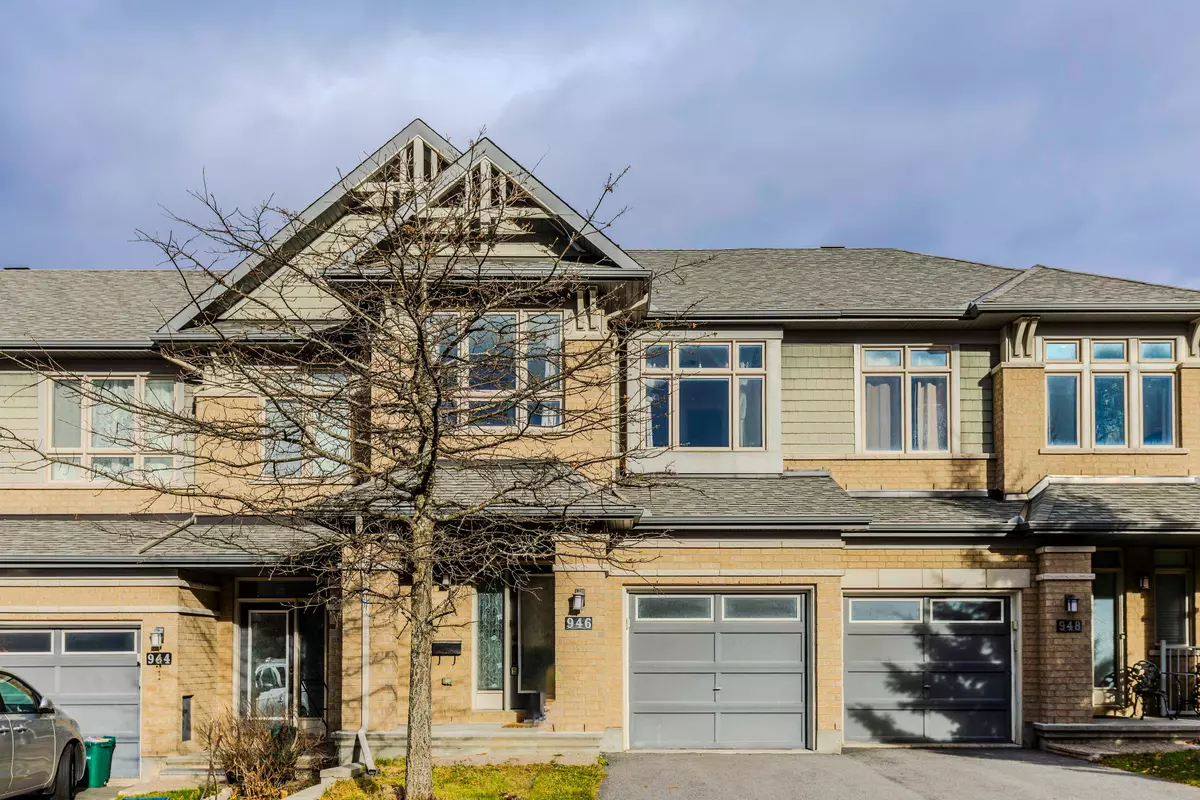 Kanata, ON K2T 0B7,946 Fletcher CIR