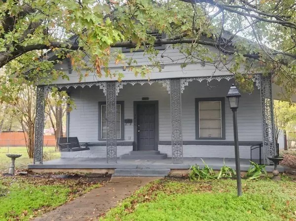 3915 Houston Street, Greenville, TX 75401