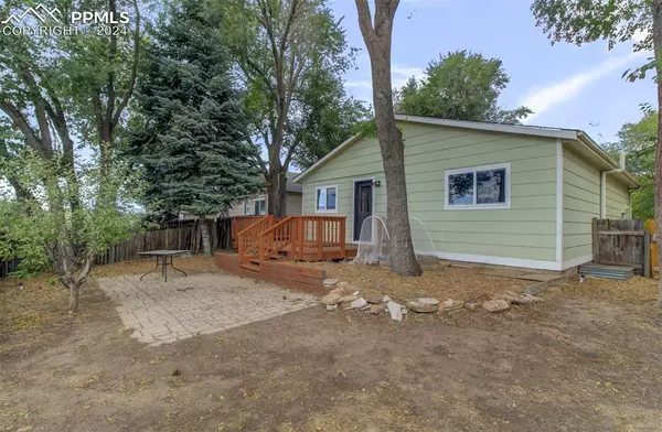 Colorado Springs, CO 80922,6238 Chantilly PL