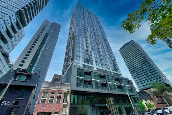 65 Mutual ST #3004, Toronto C08, ON M5H 2A9