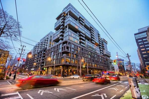 111 Bathurst ST #1301, Toronto C01, ON M5V 0M9