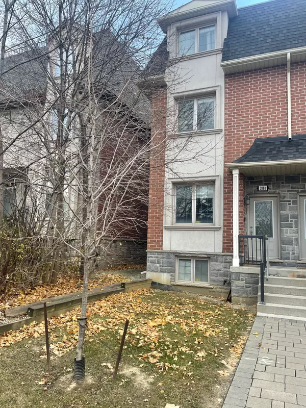 208 D Finch AVE W, Toronto C07, ON M2R 1M5