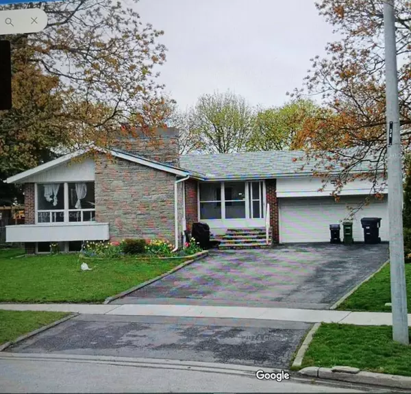 32 Rosscowan CRES, Toronto E05, ON M1W 1K7