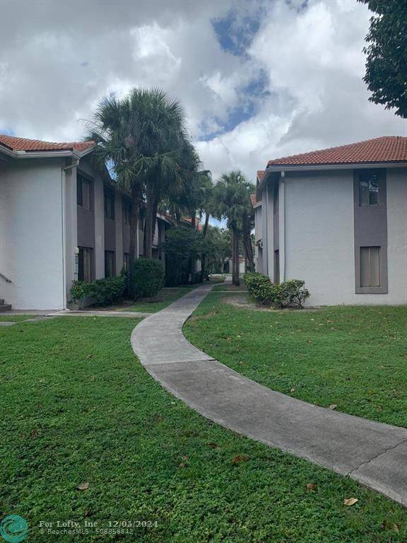 Coral Springs, FL 33065,3219 Coral Lake Dr  #3219