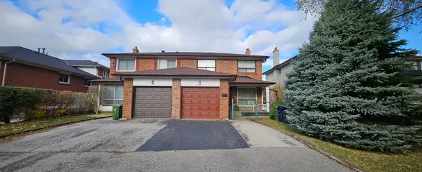 18 Richgrove DR, Toronto W09, ON M9R 2K9