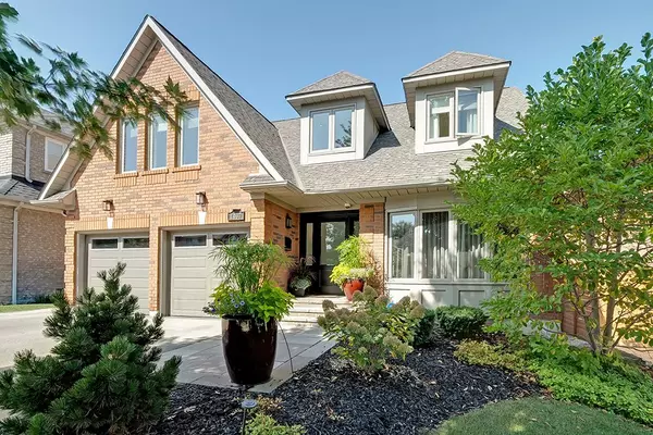 Oakville, ON L6H 6E8,1407 Bayshire DR