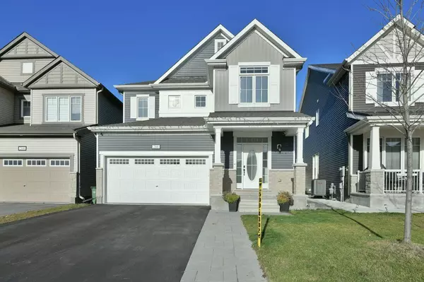 266 Ponderosa ST, Kanata, ON K2V 0N4