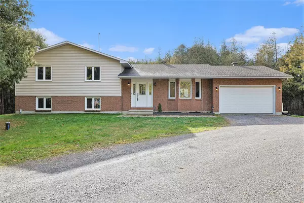 7795 Flewellyn RD, Stittsville - Munster - Richmond, ON K0A 1B0