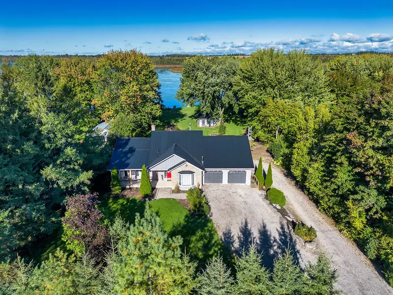 262 Port Hoover RD, Kawartha Lakes, ON K0M 2C0