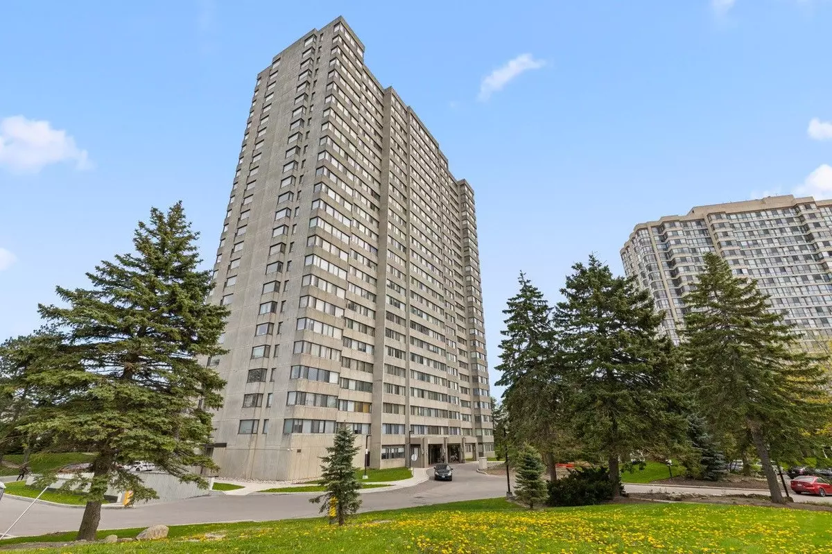 Toronto C07, ON M2R 3T2,133 Torresdale AVE #1606