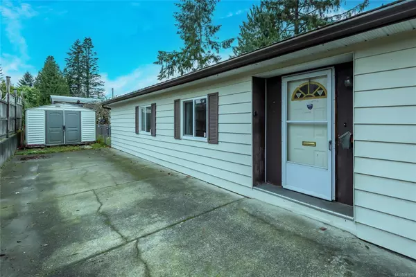 Courtenay, BC V9N 7L8,2136 6th St E