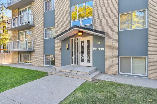 Calgary, AB T2S 0H5,525 22 AVE SW #102