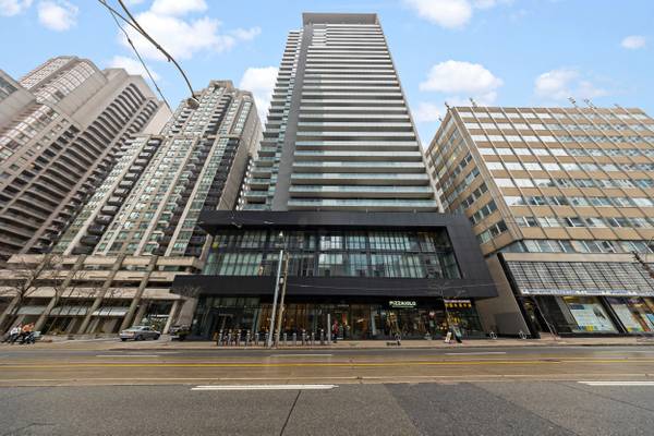 770 Bay ST #413, Toronto C01, ON M5G 0A6