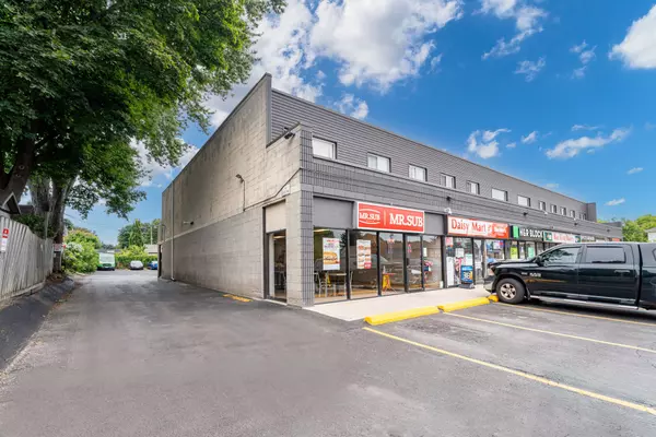 Clarington, ON L1C 1N7,130-136 King ST E