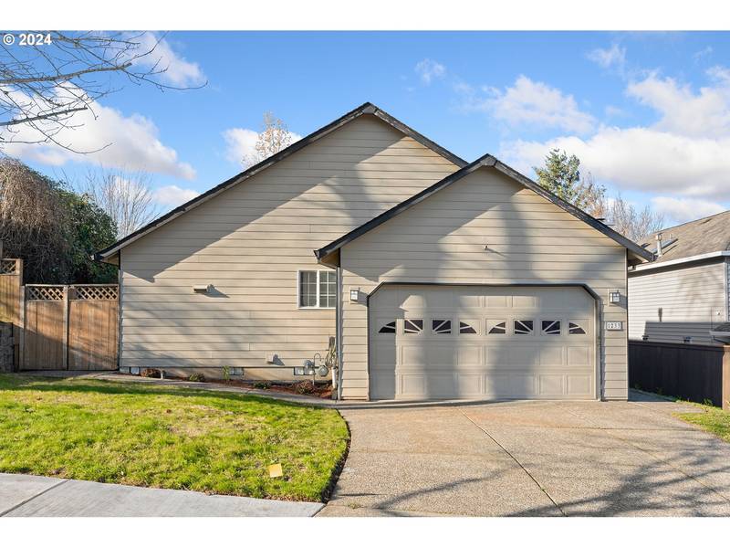 1233 SW MCGINNIS AVE, Troutdale, OR 97060