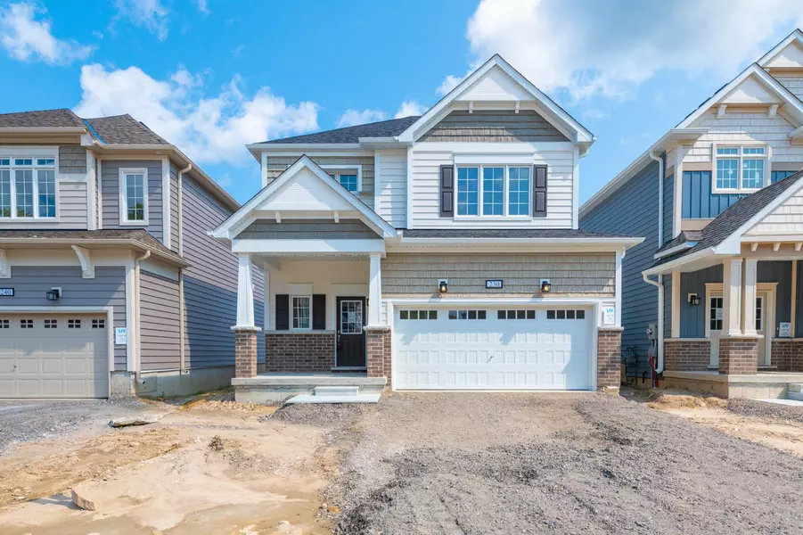 230 Beechwood Forest LN, Gravenhurst, ON P1P 0H8