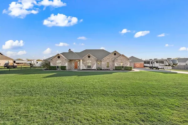 9213 Chisum Road, Justin, TX 76247