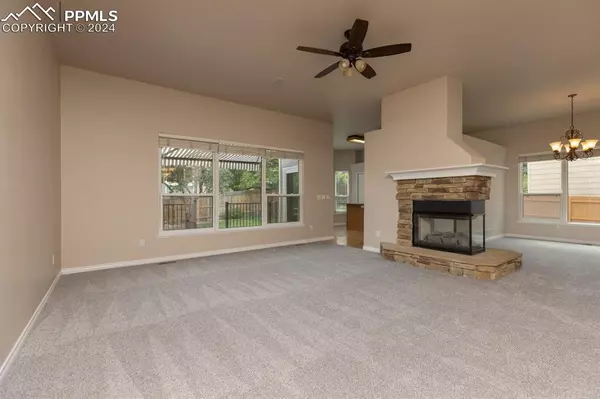 Colorado Springs, CO 80906,645 Robinglen CT