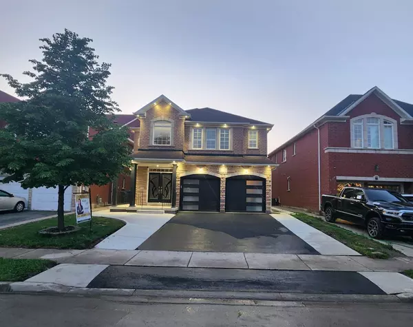 32 Charger LN, Brampton, ON L7A 3C1