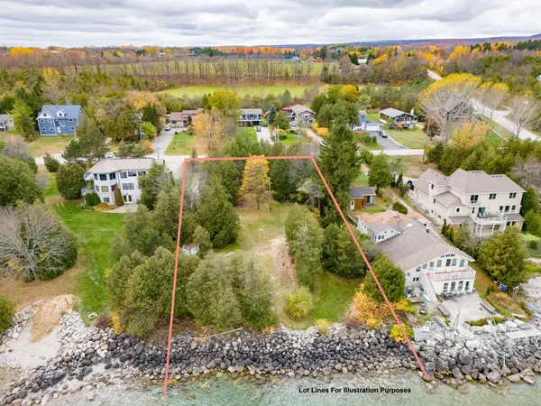 Meaford, ON N4L 0A7,297 Lakeshore RD N