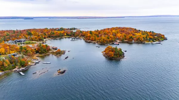 Georgian Bay, ON L0K 1S0,471 North Shore RD