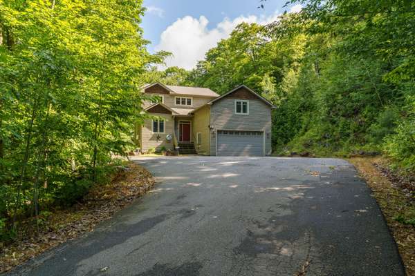 1066 Tally-Ho Winter Park RD, Lake Of Bays, ON P1H 2J6