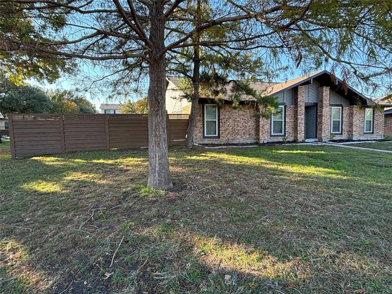 1805 Longmont Place, Richardson, TX 75081