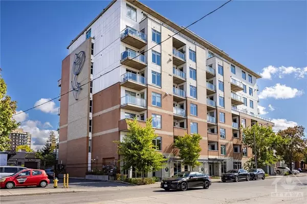 131 HOLLAND AVE #405, Tunneys Pasture And Ottawa West, ON K1Y 3A2